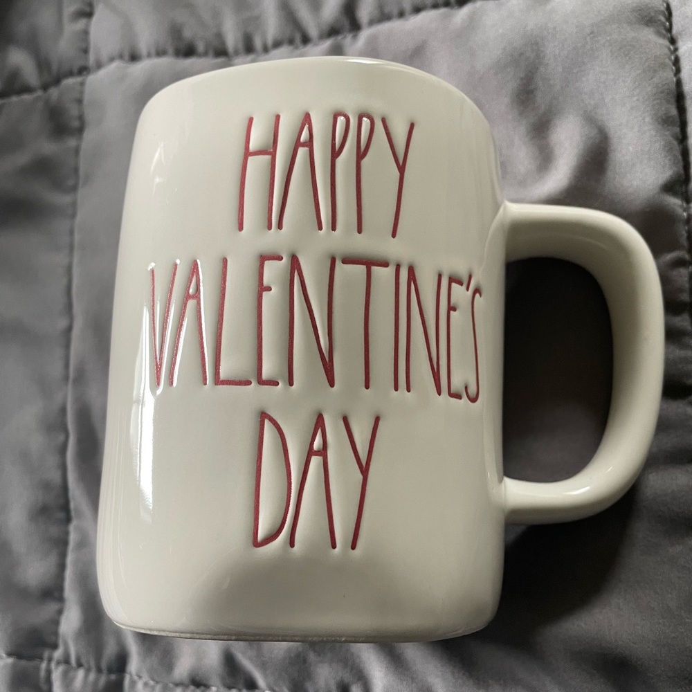 Rae Dunn Happy Valentine’s Day Mug